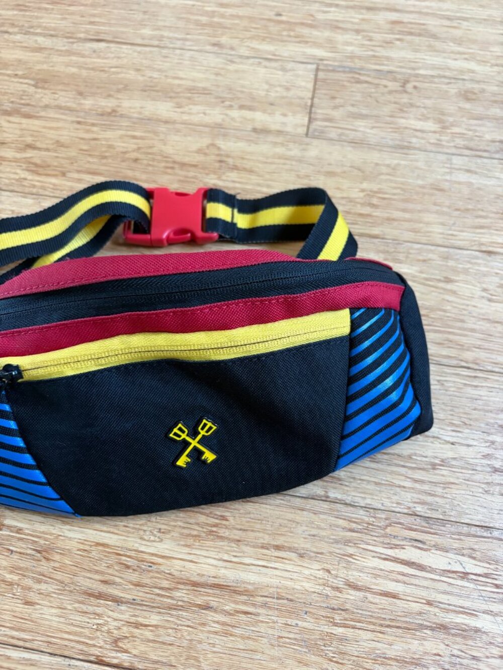 Loungefly Kingdom Hearts fanny pack/belt bag DISNEY - Picture 4 of 6